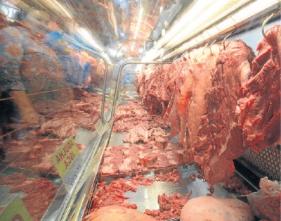 Preço do boi recua 13%, mas não chega ao varejo da carne De 18 cortes bovinos pesquisados na Capital, 8 tiveram majoração segundo levantamento - Foto: Gerson Oliveira/Correio do Estado