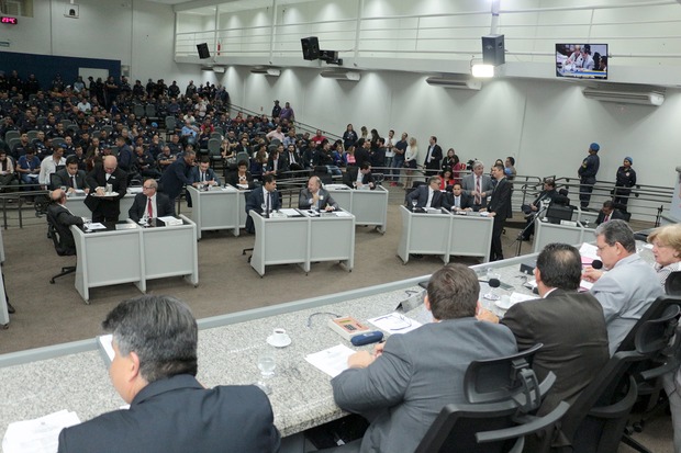 Vereadores analisam cinco Projetos e um Veto na sessão da próxima terça-feira Assessoria de Imprensa da Câmara Municipal