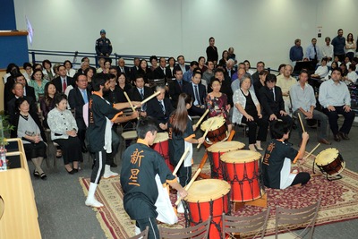 Representantes da comunidade japonesa são homenageados durante solenidade na Câmara Representantes da comunidade japonesa são homenageados durante solenidade na Câmara