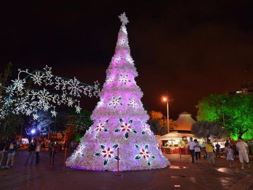 Prefeitura lamenta liminar que suspende ‘Dourados Brilha’ Festa de Natal Dourados Brilha ocorreu por cinco anos seguidos (Foto: Divulgação)