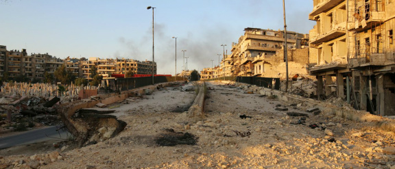 Rússia prepara ofensiva final contra Aleppo © REUTERS/Abdalrhman Ismail