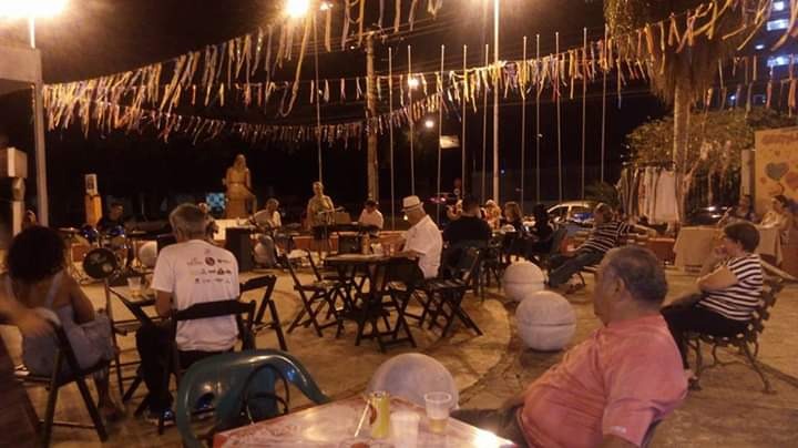 Cardápio Seresteiro retorna à Praça dos Imigrantes Cardápio Seresteiro retorna à Praça dos Imigrantes