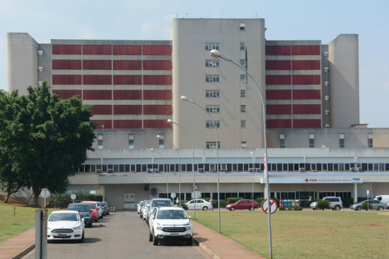 Hospital Regional estaria com sete leitos de UTI fora de funcionamento; governo afirma que problema estaria resolvido - Foto: Gerson Oliveira / Correio do Estado