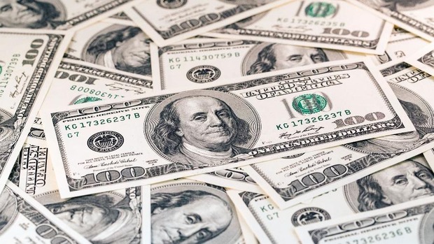 Dólar abre em queda nesta segunda-feira Dólar abre em queda nesta segunda-feira