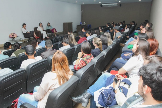 Simpósio debate a Fisioterapia na Saúde da Mulher e Dermatofuncional