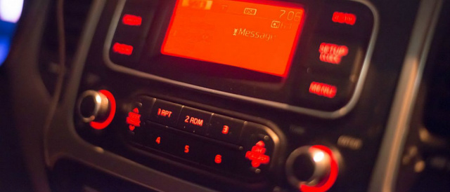 Multa para quem dirigir carro com som alto é aprovada; R$ 127,69 © Getty Images