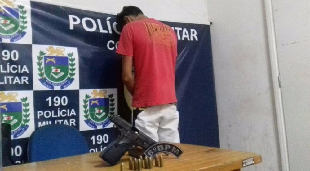 Homem é preso após se envolver em troca de tiros em Corumbá, MS (Foto: Polícia Militar/Divulgação)
