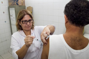 É importante lembrar que a vacina só faz efeito após 15 dias de sua aplicação. (Foto: divulgação Sesau)