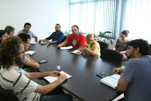 Técnicos administrativos da UFGD entram em greve nesta segunda-feira Técnicos administrativos da UFGD entram em greve nesta segunda-feira