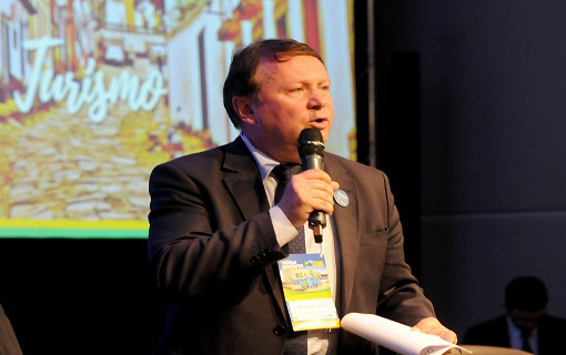 Prefeitos recebem dicas para uma boa gestão nas áreas de Turismo e Agricultura