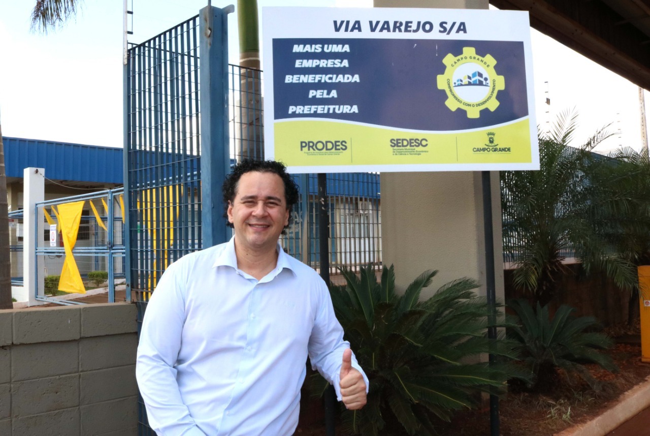 Em visita ao núcleo industrial, Vereador fiscaliza empresas que receberam recursos do Prodes Foto: Assessoria