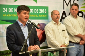 Ex-ministros vem a MS palestrar sobre gestão no agronegócio Presidente da Famasul, Maurício Saito destacou a importância de gestão no agronegócio. (Foto: Flávio Gutierrez/ Famasul)