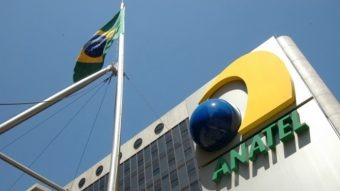 Anatel simplifica regras para prestação do serviço de banda larga fixa Anatel simplifica regras para prestação do serviço de banda larga fixa
