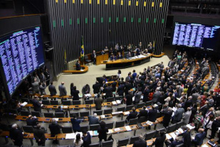 Sessão plenária da Câmara dos Deputados para análise e discussão da Reforma PolíticaLaycer Tomaz / Câmara dos Deputados