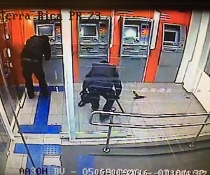 Policiais cumprem mandados em três estados do Brasil - Divulgação/G1