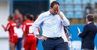 Técnico Rogério Ceni é demitido do São Paulo Técnico Rogério Ceni é demitido do São Paulo