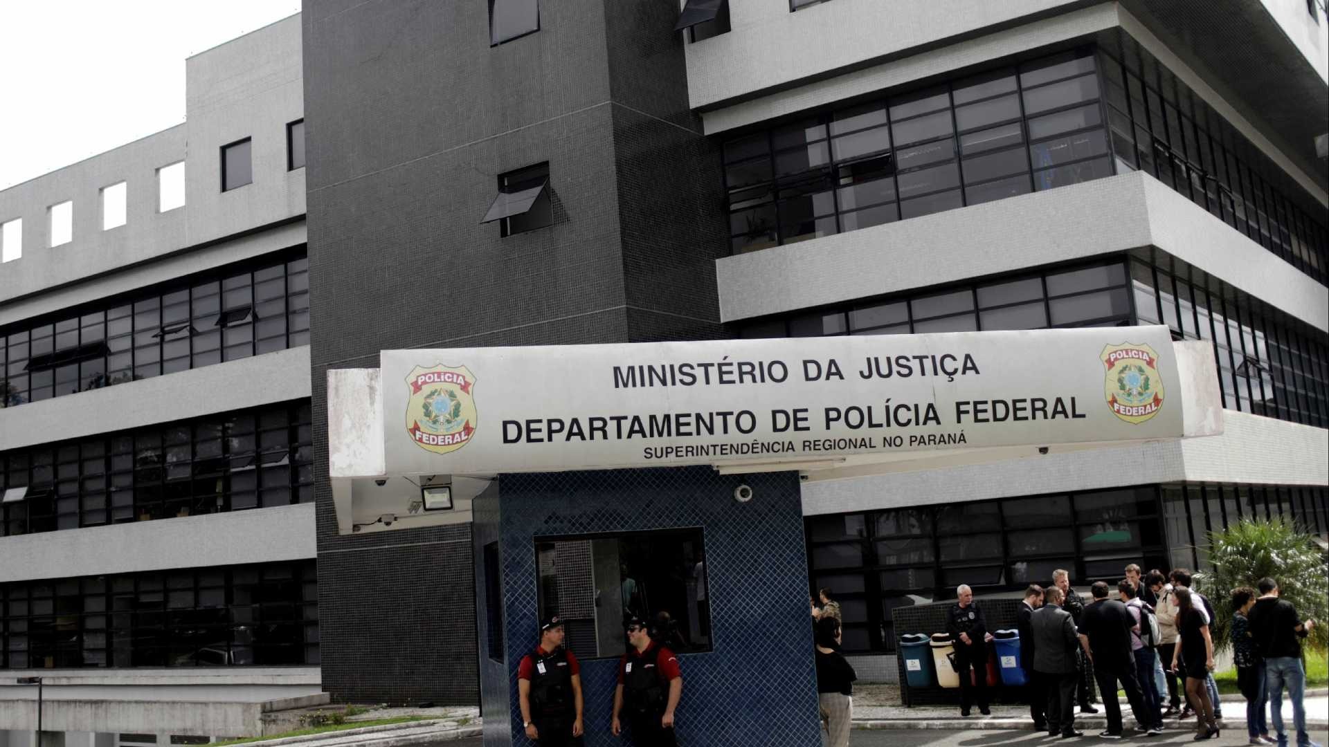 Em 6 meses, Lula recebe 572 visitas na prisão