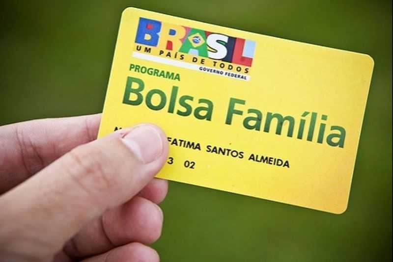 Mais de 11 mil famílias pediram desligamento do Bolsa Família em 2019 Foto: Internet