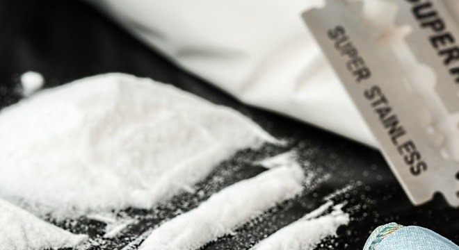Narcotráfico e posse de drogas causam 30% das prisões de brasileiros na Espanha. Pixabay