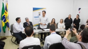 Prefeitura cria referência 14-B para servidores de nível superior Medida atendeu pedido de 33 categorias Foto: PMCG