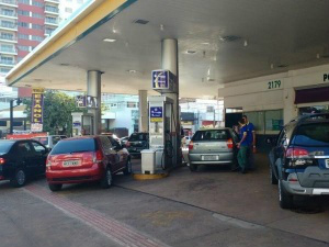 Preço da gasolina vai passar dos R$ 4 em postos de Mato Grosso do Sul Gasolina na Capital pode chegar a R$ 3,59 (Foto: Arquivo)