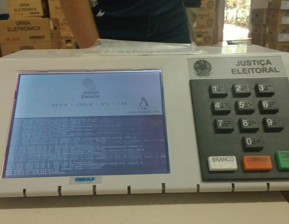 Confira o que pode ou não no dia do segundo turno em Campo Grande Eleitores escolhem novo prefeito de Campo Grande neste domingo (Foto: Richelieu de Carlo)