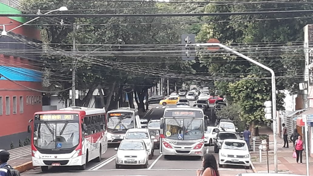 Publicado contrato de elaboração de projeto para corredor de ônibus na Rui Barbosa Publicado contrato de elaboração de projeto para corredor de ônibus na Rui Barbosa
