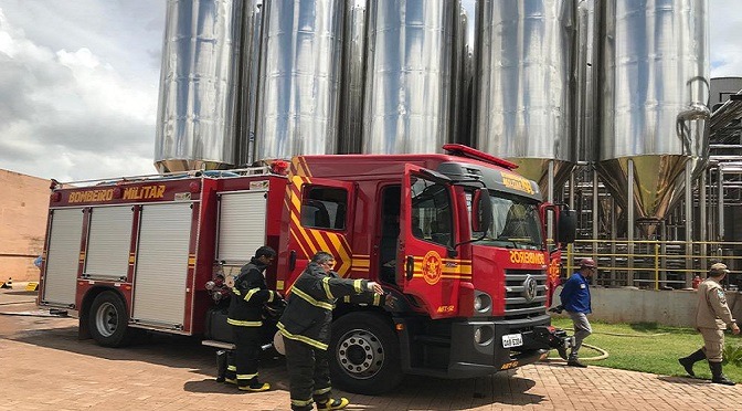 Rede de Saúde de MS começa a receber na próxima semana 80 mil litros de álcool 70% Rede de Saúde de MS começa a receber na próxima semana 80 mil litros de álcool 70%