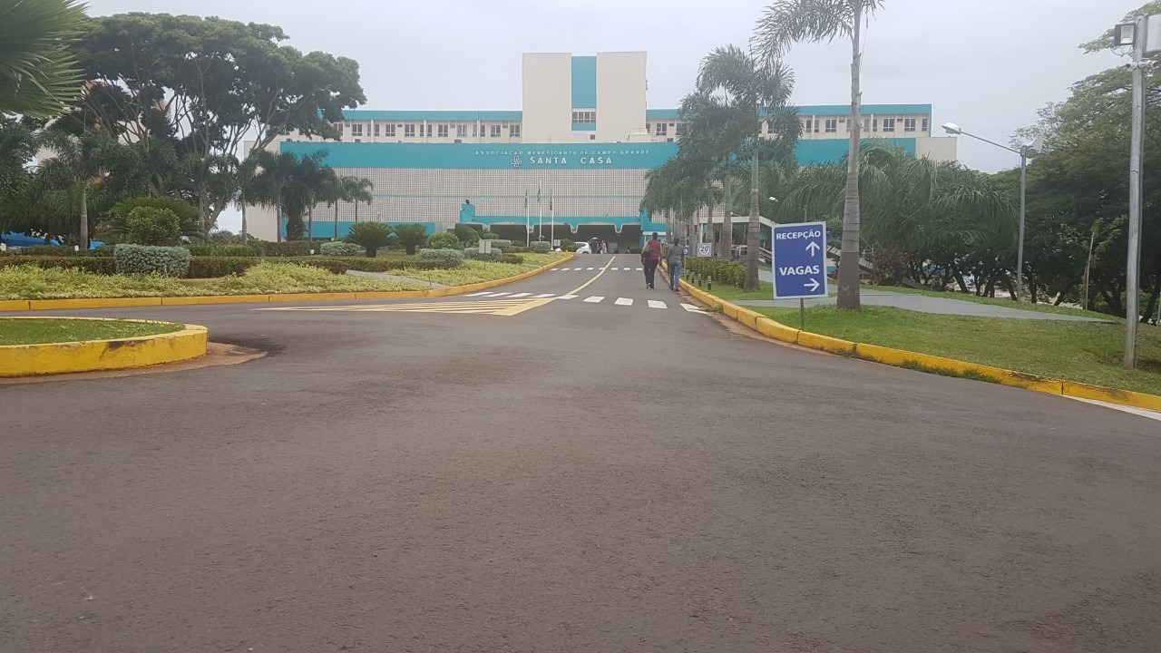 Estado repassa mais recursos para Santa Casa de Campo Grande Santa Casa de Campo Grande tem repasses regularizados pelo governo do Estado. Ricardo Minella