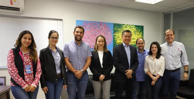 Mauricio Saito recebe representantes de MS no programa nacional CNA Jovem Mauricio Saito recebe representantes de MS no programa nacional CNA Jovem