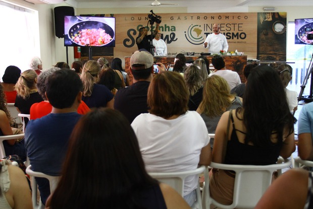 Lounge Gastronômico do Fasp prestigia carne de jacaré com receitas que são a cara de MS
