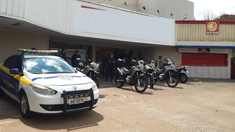 Força-tarefa vistoria 53 estabelecimentos para avaliar se regras de prevenção estão sendo cumpridas