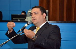 Assembleia realiza audiência para debater políticas para juventude Audiência proposta por Márcio Fernandes quer discutir políticas e avanços para juventude (Foto: Roberto Higa/ALMS)