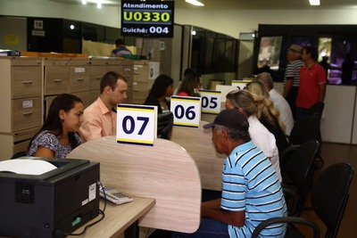 Contribuintes têm procurado a Central do Cidadão para renegociar dívidas com o Município; prazo termina dia 22
