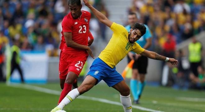 Lucas Paquetá fez o 1º gol com a camisa da seleção principal do Brasil. REUTERS/Pedro Nunes 
