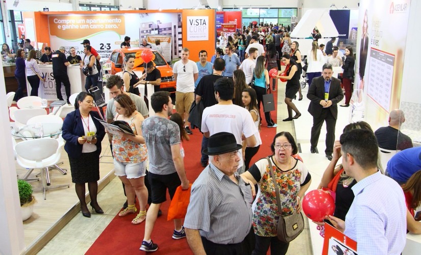 Mês do Corretor de Imóveis tem palestra com superintendente da Caixa Feira de Imóveis - Foto Ilustrativa