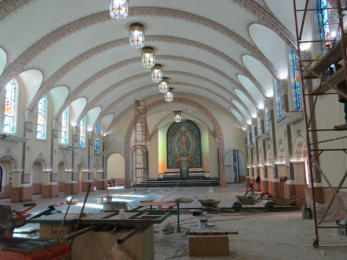 A obra está na fase final e ficará pronta para a reinauguração no dia 13 de junho -Fotos: Joandra Alves