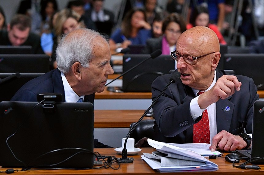 CCJ aprova emendas a PEC que restringe decisões individuais de juízes Geraldo Magela/Agência Senado