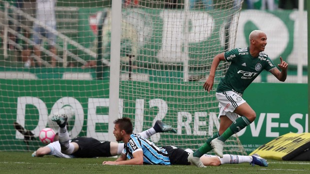 (Paulo Whitaker/Reuters)