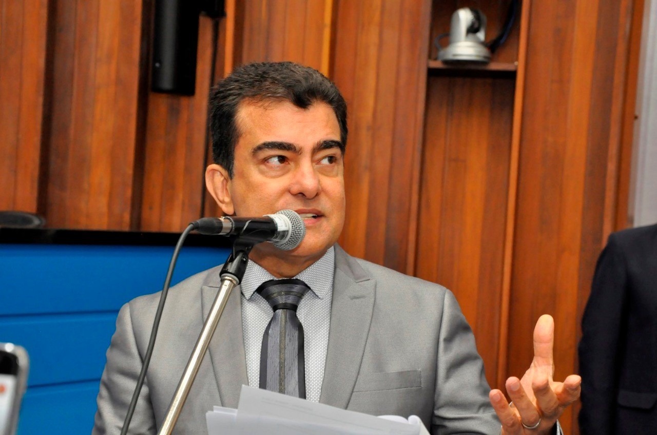 Marçal quer apuração rigorosa na CPI da Energisa Marçal Filho tem apresentado projetos que beneficiam o consumidor em relação às contas de energia. Luciana Nassar