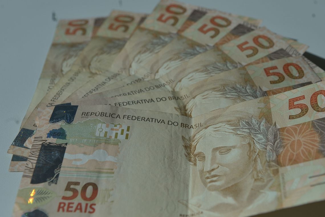 Instituições financeiras elevam expectativa de inflação para 3,33% Instituições financeiras elevam expectativa de inflação para 3,33%