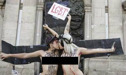 Polêmica após Parada Gay, "Cristofobia" pode virar crime hediondo Foto da Internet