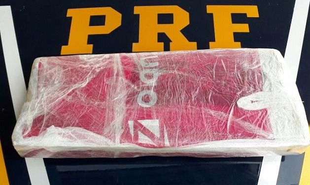 Em menos de duas horas, PRF faz apreensões em ônibus intermunicipal