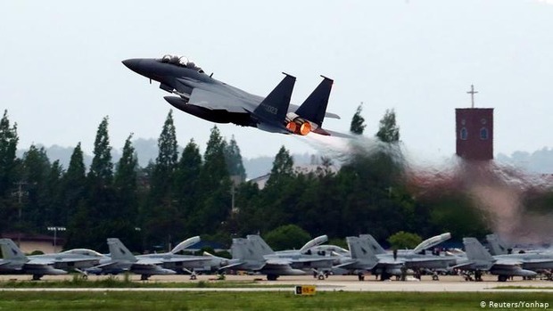 Coreia do Sul diz ter disparado contra avião militar russo (Yonhap/Reuters)