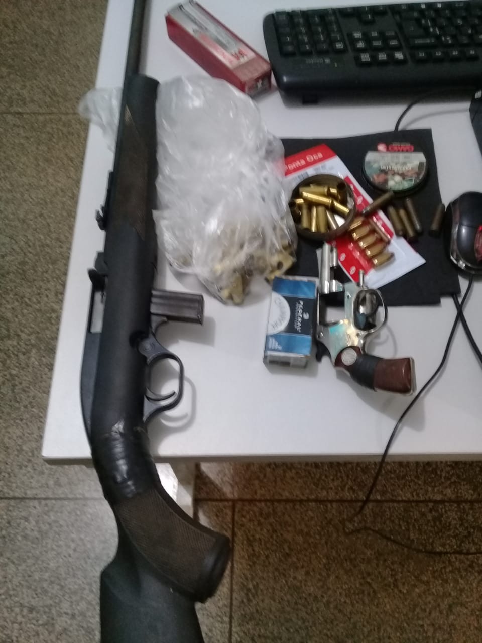 Em Terenos, homem é preso pela PMA e Polícia Civil por caça ilegal Divulgação