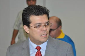 Prefeito declara que o uso de publicidade é natural na gestão pública Prefeito afirma que na gestão pública o suo da publicidade é algo natural (Foto - Marcelo Calazans)
