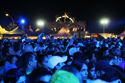 Arraial de Santo Antônio começa nesta quinta-feira (11) e vai até o domingo (14) na Praça do Papa