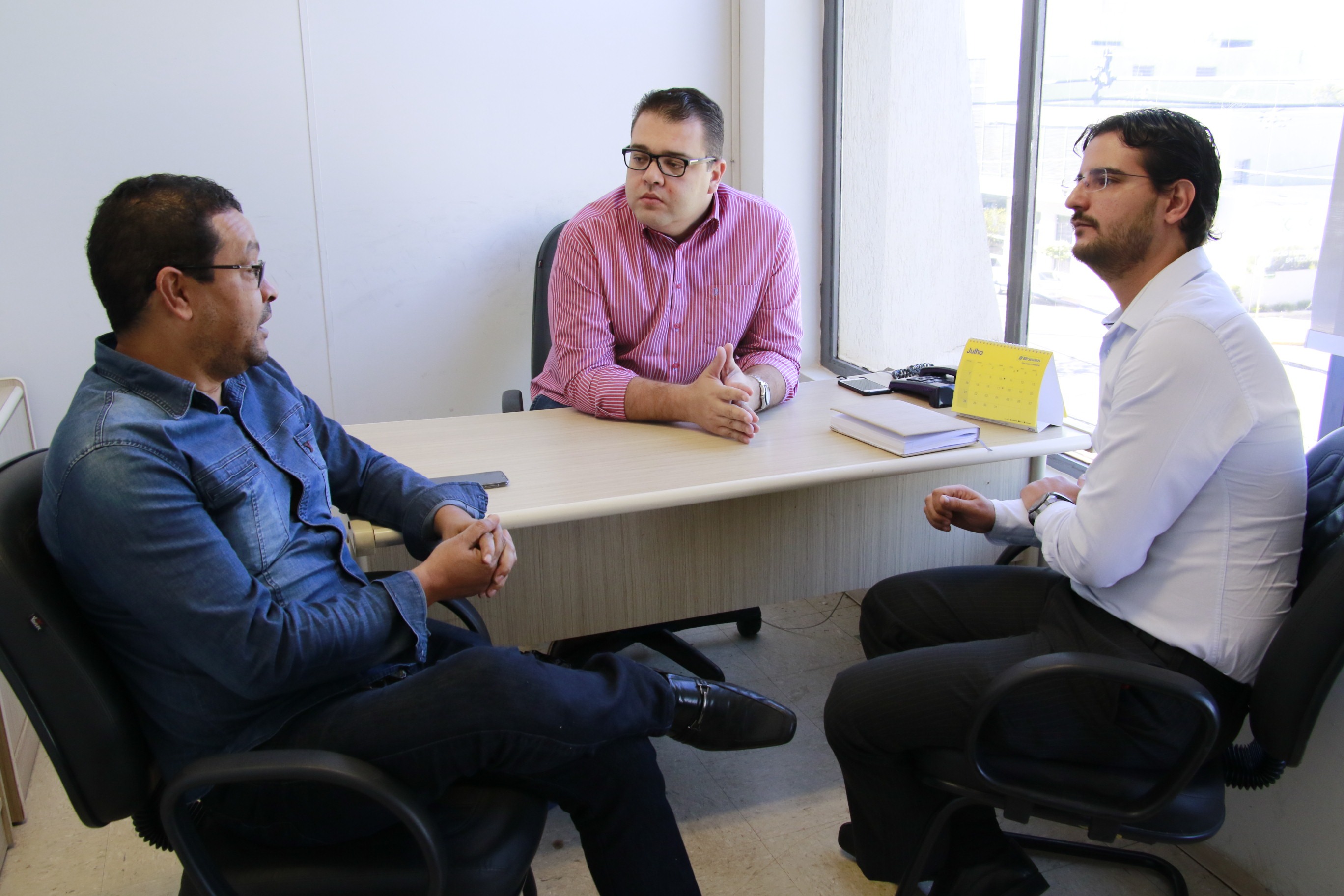 Para estreitar relações, Câmara de Dourados se reúne com diretores do Previd Divulgação