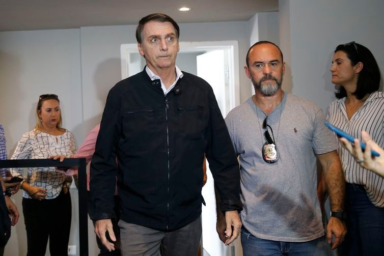 Bolsonaro diz ter firmado compromisso em defesa da família (Agência Brasil)