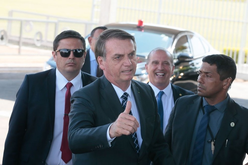 Jair Bolsonaro no Alvorada — Foto: Antonio Cruz/ Agência Brasil